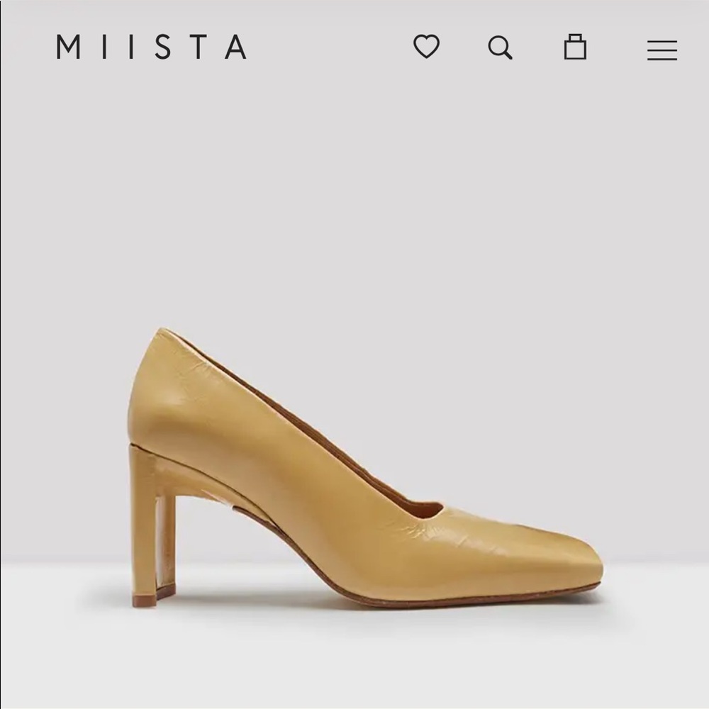 ALICJA GOLDENROD LEATHER HEELS